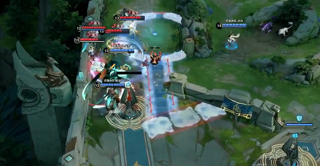 联赛赛场上演激烈角逐，胜者领先优势