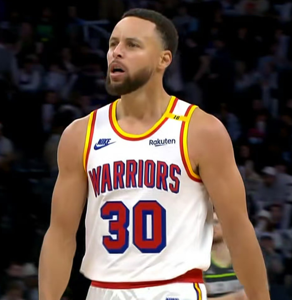 帕楚里亚状态回暖，勇士内线强势崛起