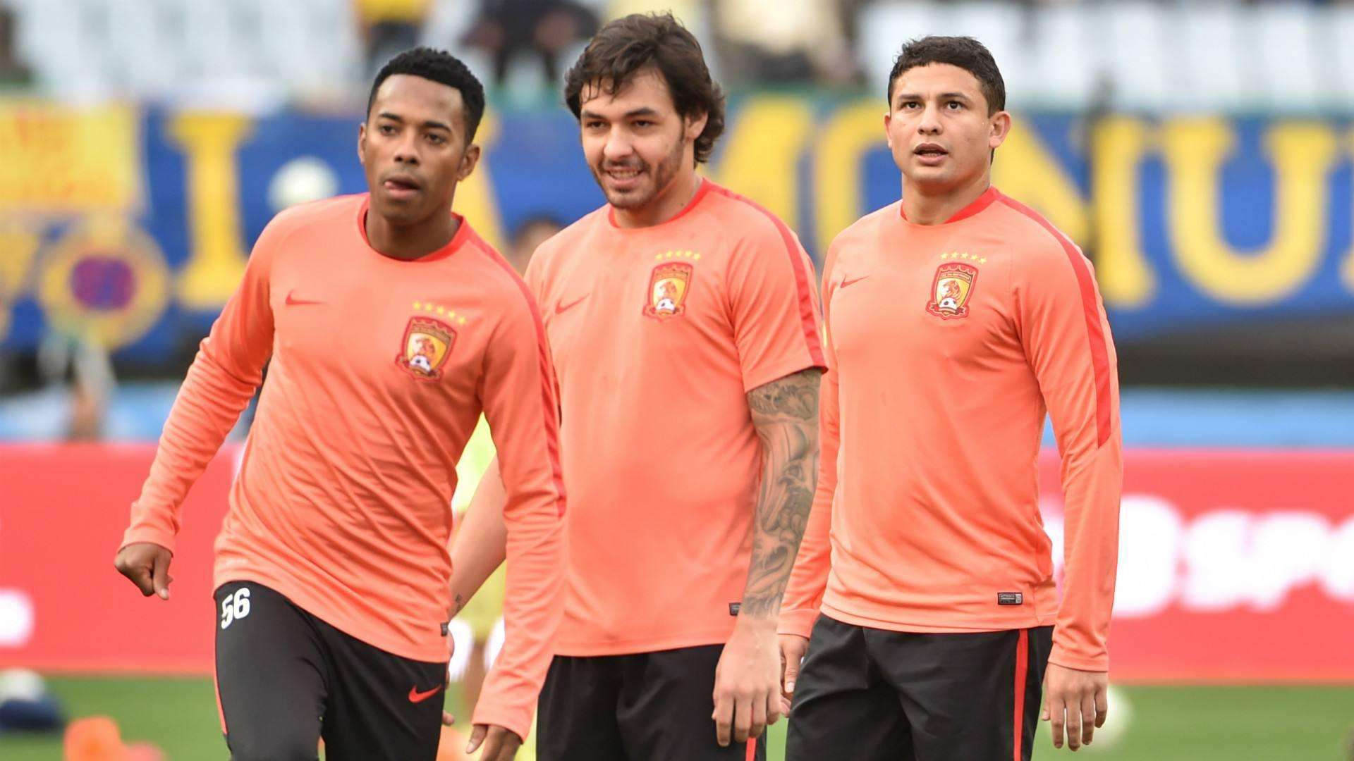 恒大连续首发全取三分！全队团结一心冲击冠军的简单介绍