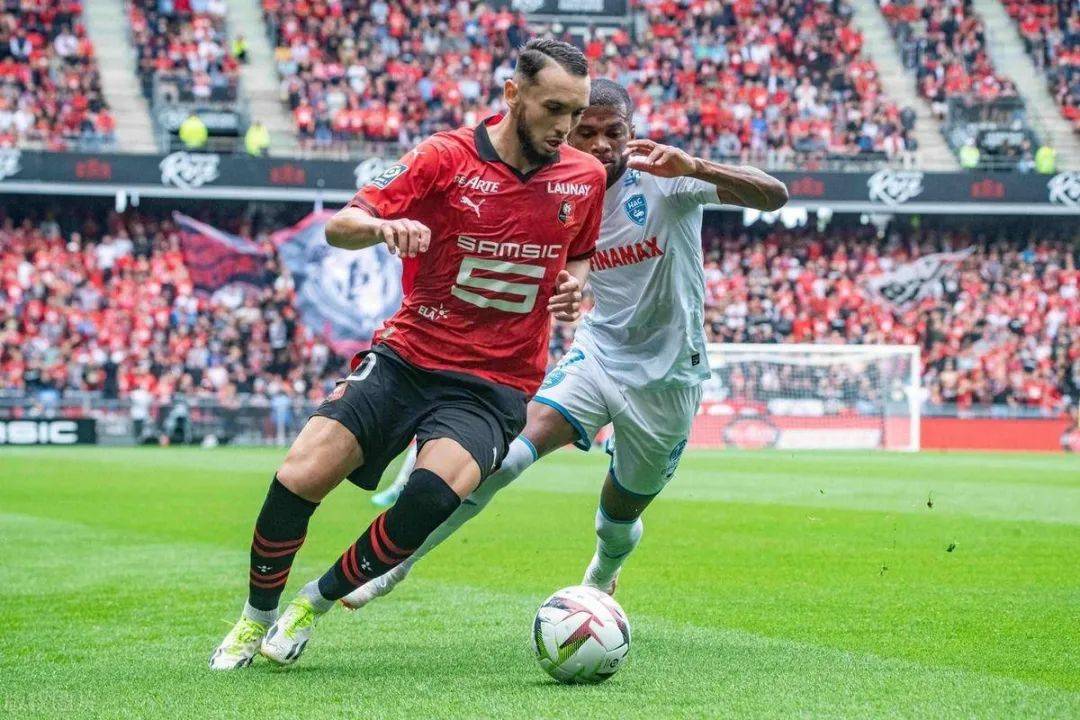 开云体育中国官网-法甲球队新晋球员表现亮眼，赛季开门红的简单介绍