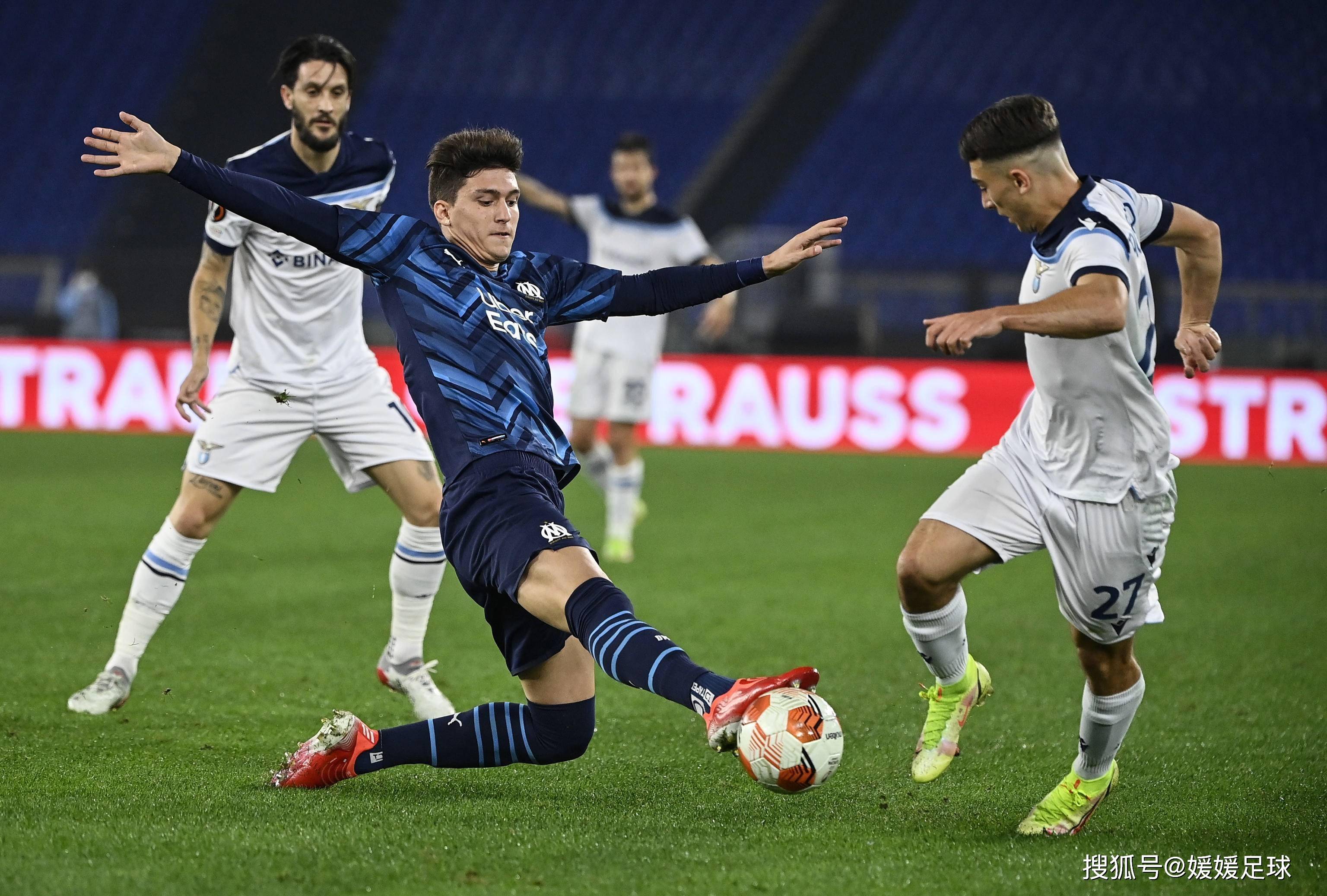 开云体育中国官网-弗赖堡在主场获得胜利，球队士气高涨的简单介绍