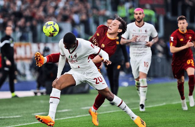 开云体育网页版登录入口-罗马队员为取得连胜拼尽全力