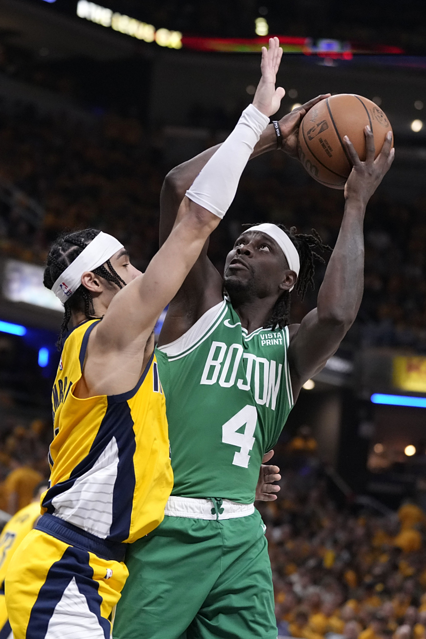 开云体育官方登录入口-雄鹿后卫因家庭健康原因暂时离队比赛的简单介绍