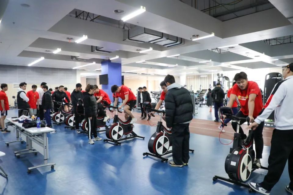 球队备战冬训，体能提升显著的简单介绍