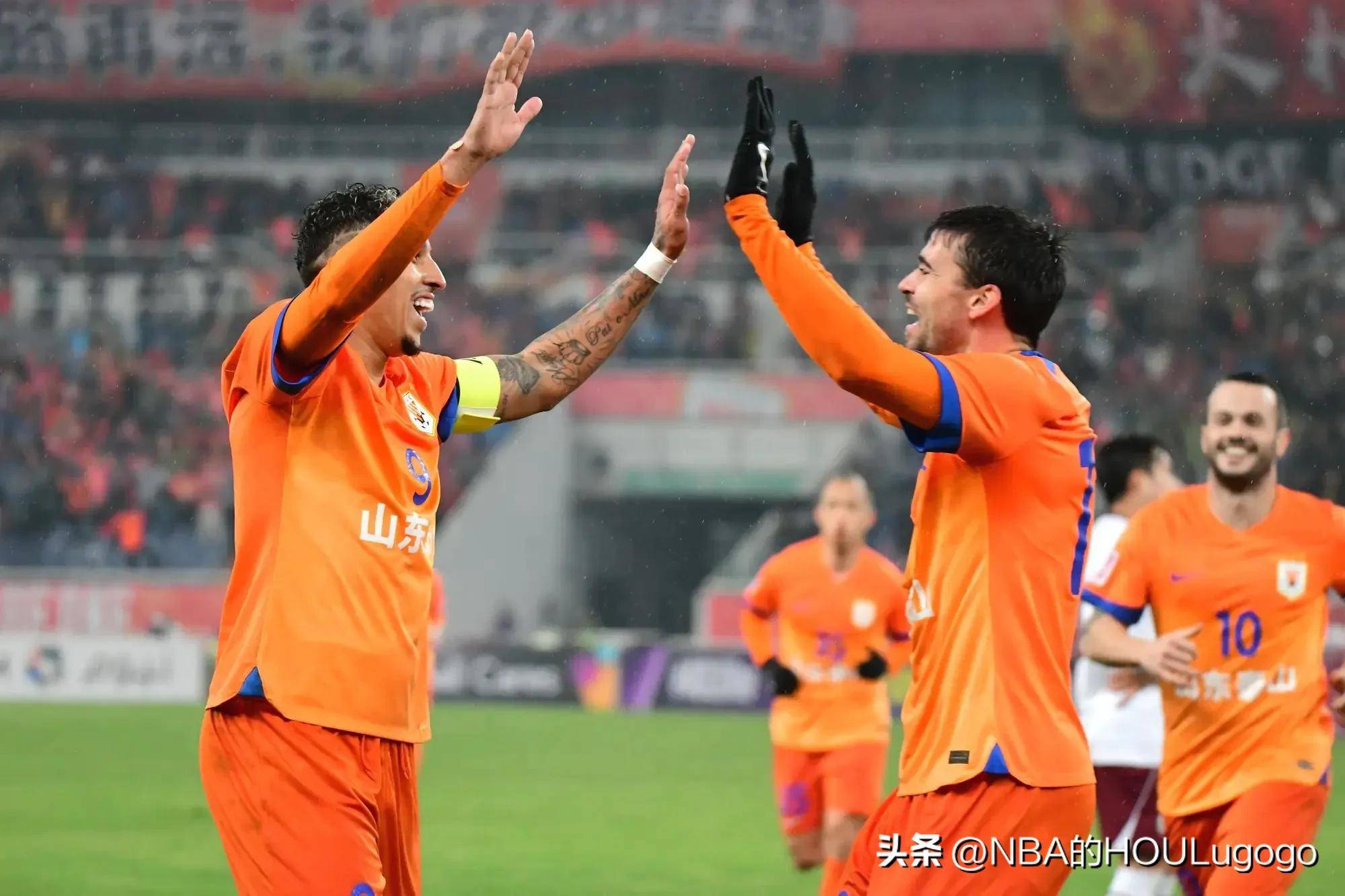 包含绝佳表现！国内球队在国际赛事中异军突起的词条