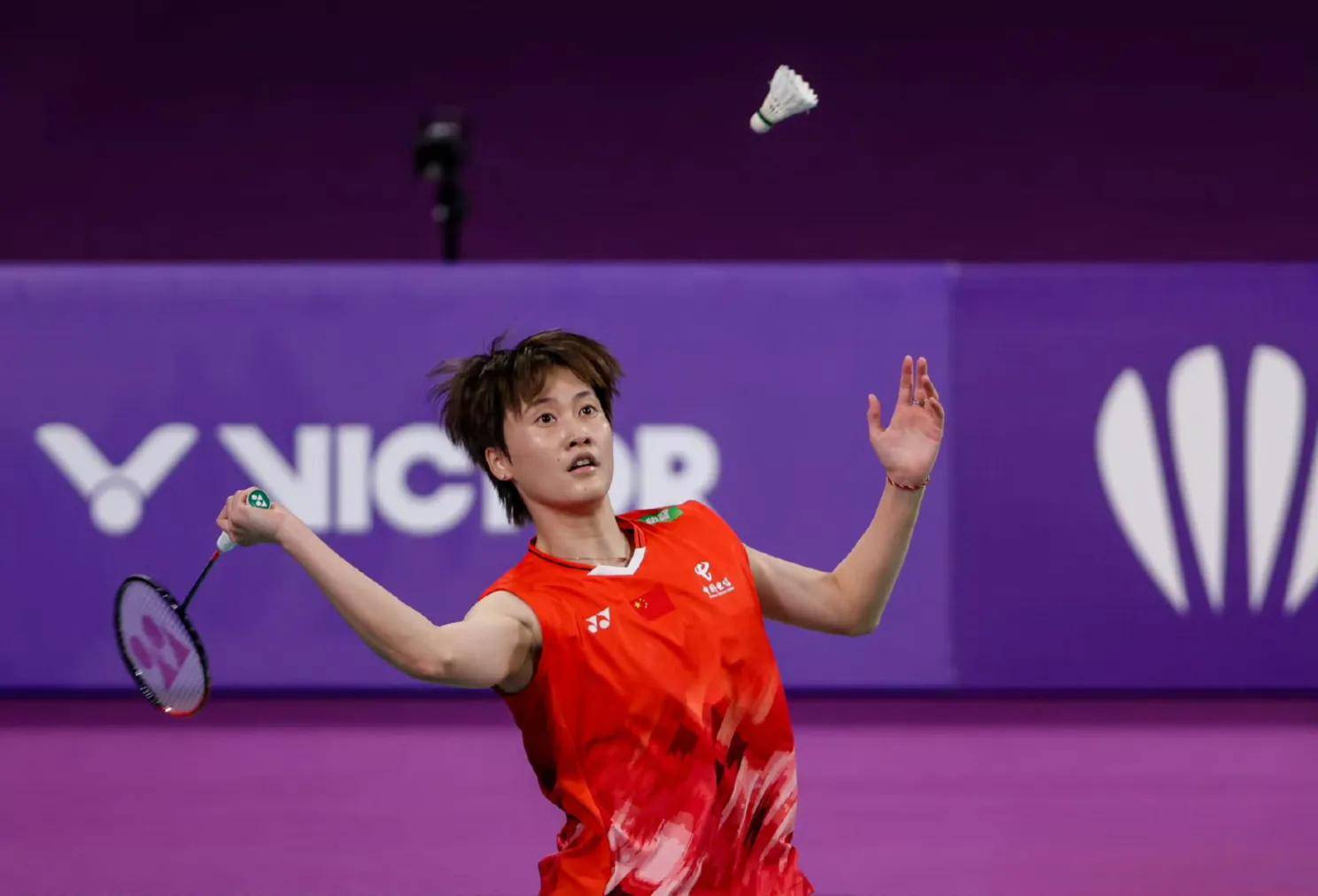 包含瑞士女足表现引人瞩目，晋级八强的词条