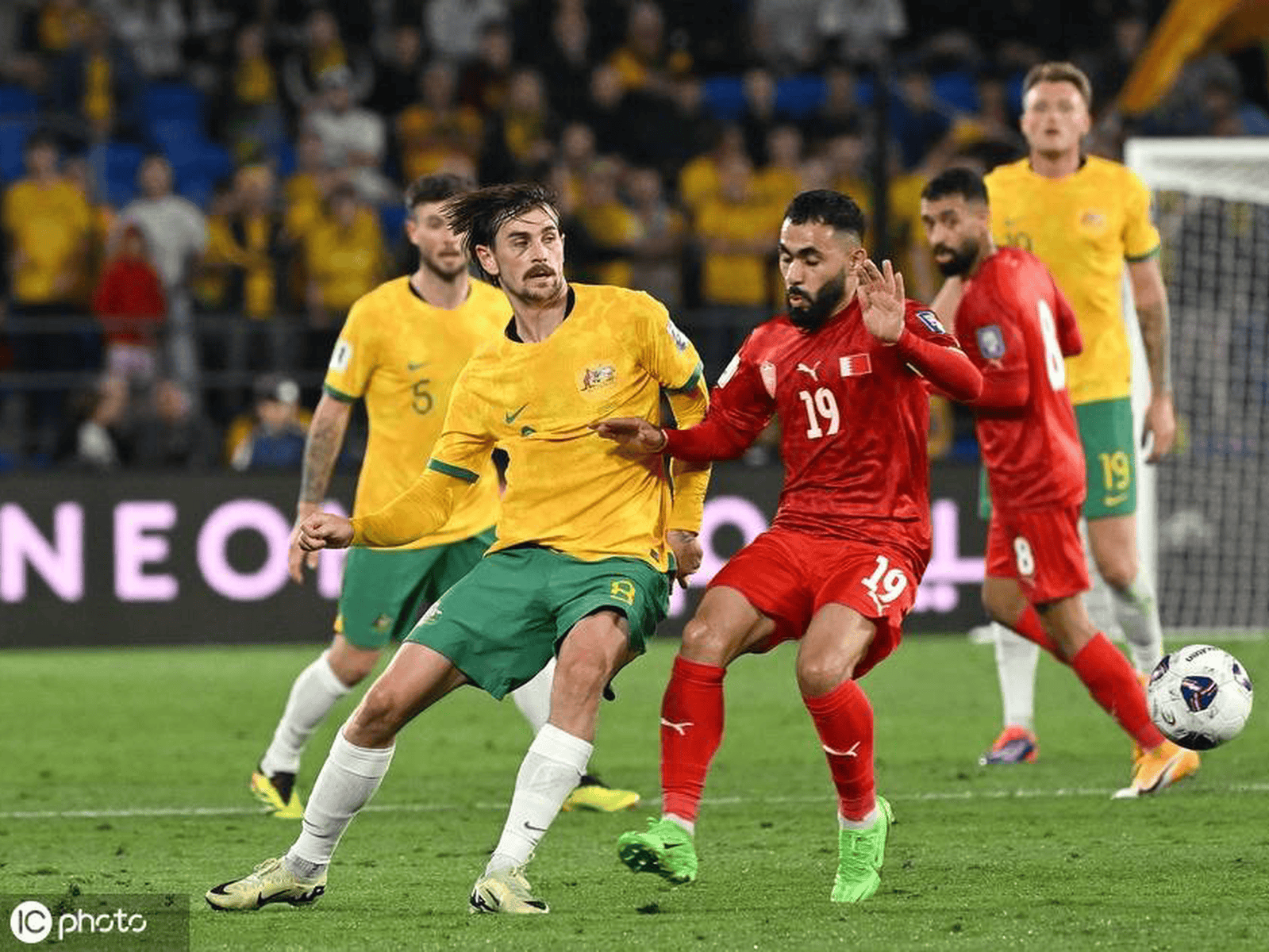 开云体育官网入口-热那亚客场爆冷获胜，暂时摆脱降级区压力的简单介绍