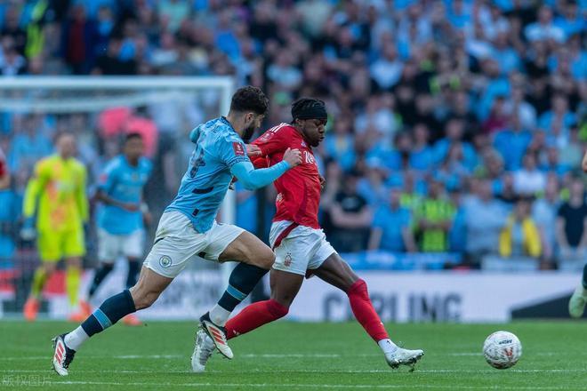 开云体育在线登录-曼城主场胜狼队，赢得四连胜稳坐英超第二