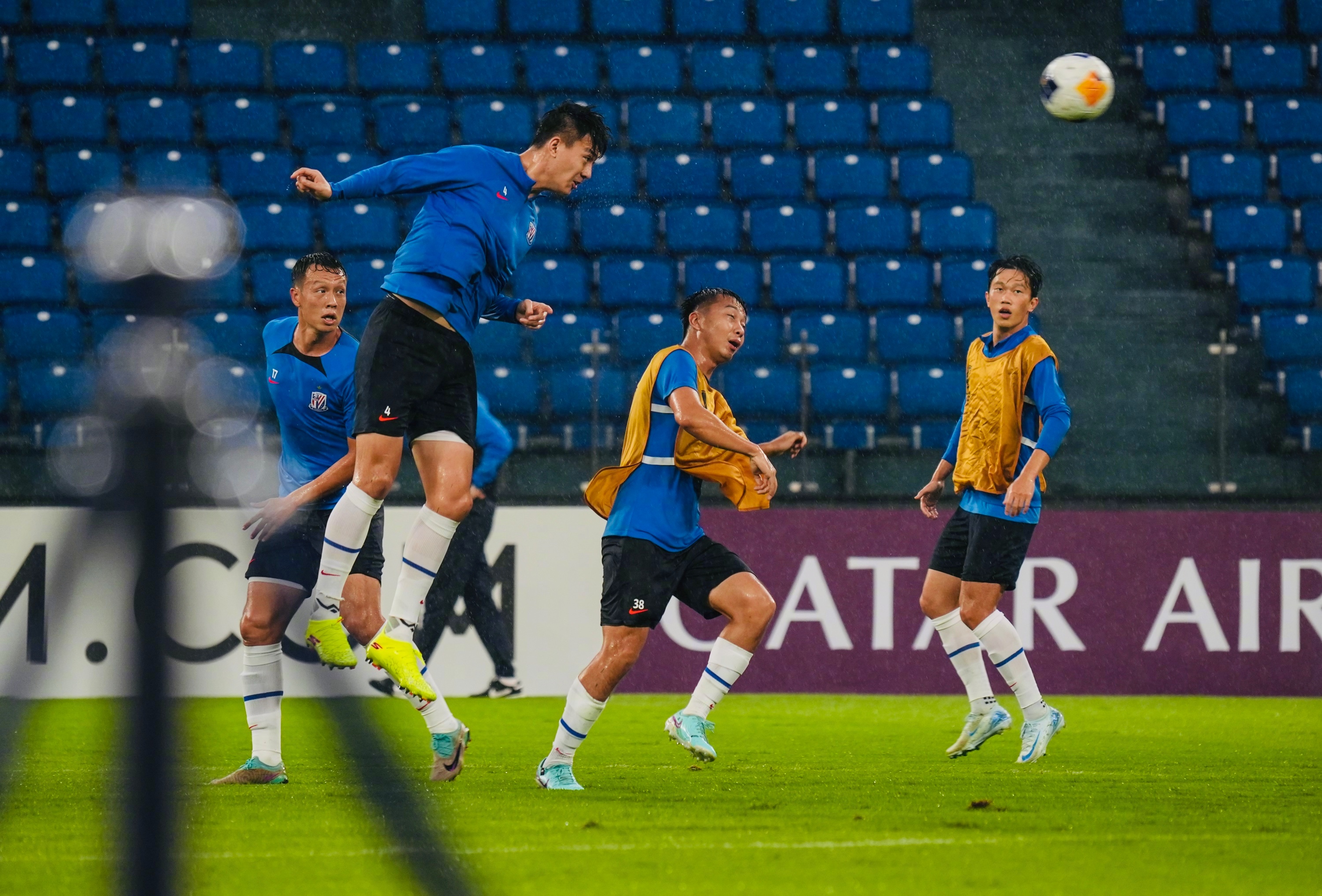 开云体育在线登录-球队斗志昂扬，信心满满迎接新赛季挑战