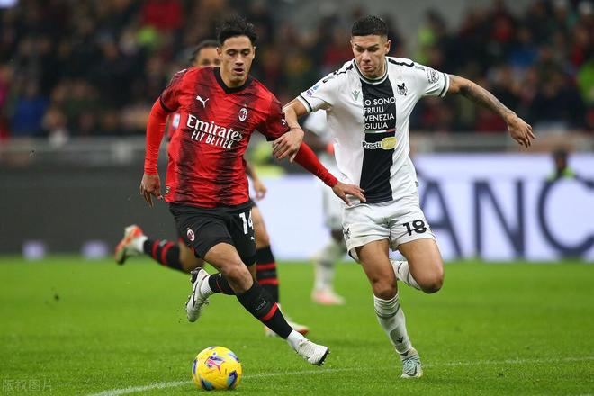 包含罗马阵中伤病仍继续困扰，球队战术调整需加强的词条