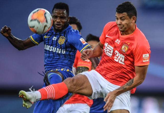 开云体育平台-关于失误多多！苏宁遭遇季后赛关键挑战的信息