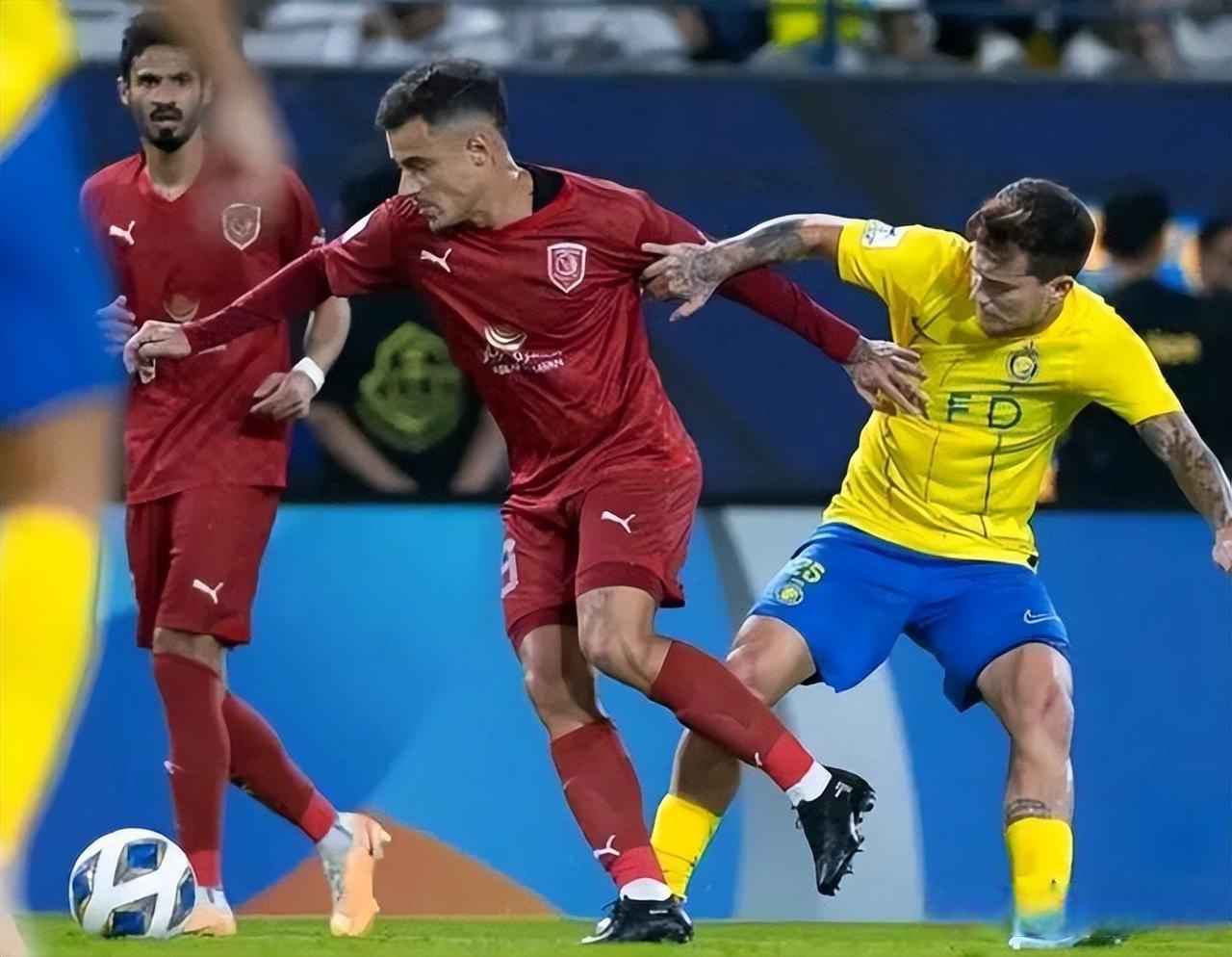 开云体育直播-精诚团结无敌，球队实现连胜晋级淘汰赛